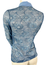 Charger l'image dans la galerie, Chemisier en résille brodée Anne Fontaine taille 38