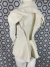 Charger l'image dans la galerie, Veste emblématique Alexander McQueen taille 40