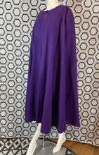 Charger l'image dans la galerie, Cape violette Yves Saint Laurent rive gauche taille 38