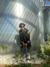 Charger l'image dans la galerie, Incroyable manteau kenzo en velours taille 36