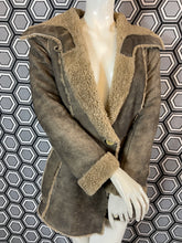 Charger l'image dans la galerie, Peau lainée Vivienne Westwood Red label taille 36