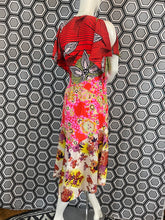 Charger l'image dans la galerie, Superbe robe Christian Lacroix taille 38