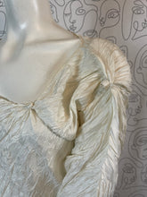 Charger l'image dans la galerie, Robe Issey Miyake taille 40