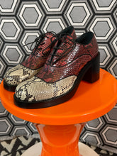 Charger l'image dans la galerie, Sublimes Chaussures en python Miu Miu pointure 36