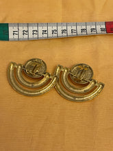 Charger l'image dans la galerie, Lot de 9 clips et une broche vintage