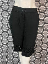 Charger l'image dans la galerie, Bermuda Red Valentino brodé de perles taille 38