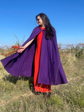 Charger l'image dans la galerie, Cape violette Yves Saint Laurent rive gauche taille 38