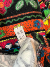 Charger l'image dans la galerie, Robe en velours Moschino taille 42