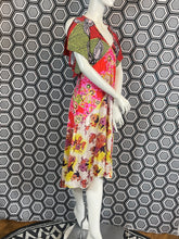 Charger l'image dans la galerie, Superbe robe Christian Lacroix taille 38