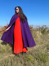 Charger l'image dans la galerie, Cape violette Yves Saint Laurent rive gauche taille 38