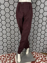 Charger l'image dans la galerie, Pantalon à pinces vintage Thierry Mugler lie de vin taille 42