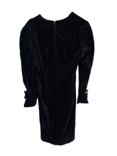 Charger l'image dans la galerie, Robe en velours vintage Guy Laroche taille 38
