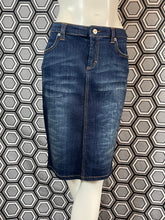 Charger l'image dans la galerie, Jupe en jeans Versace jeans couture taille 40