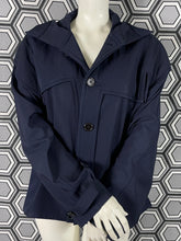 Charger l'image dans la galerie, Veste bleu marine à capuche Yohji Yamamoto taille 38