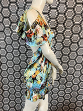 Charger l'image dans la galerie, Haut neuf Jean-Paul Gaultier taille 40