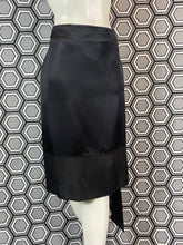 Charger l'image dans la galerie, Jupe asymétrique Céline taille 38
