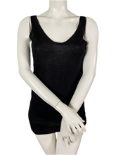 Charger l'image dans la galerie, Débardeur Prada taille 38