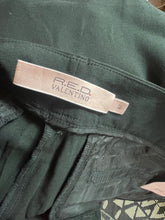 Charger l'image dans la galerie, Bermuda Red Valentino brodé de perles taille 38