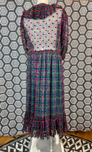 Charger l'image dans la galerie, Robe Ted Lapidus en soie taille 40
