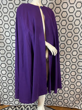Charger l'image dans la galerie, Cape violette Yves Saint Laurent rive gauche taille 38