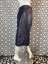 Charger l'image dans la galerie, Jupe en cuir Morabito taille 38