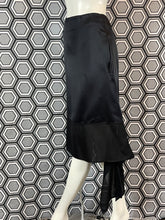 Charger l'image dans la galerie, Jupe asymétrique Céline taille 38