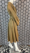 Charger l'image dans la galerie, Trench Dries Van Noten taille 36