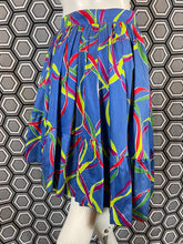 Charger l'image dans la galerie, Superbe jupe asymétrique Yves Saint Laurent rive gauche 1991 taille 38