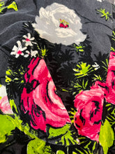 Charger l'image dans la galerie, Incroyable manteau kenzo en velours taille 36