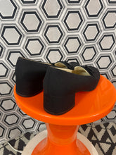 Charger l'image dans la galerie, Mocassins Prada pointure 39
