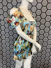 Charger l'image dans la galerie, Haut neuf Jean-Paul Gaultier taille 40