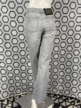 Charger l'image dans la galerie, Jeans gris clair Dolce & Gabbana taille 34