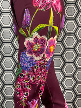 Charger l'image dans la galerie, Incroyable pantalon strass Gai Mattiolo taille 38