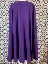 Charger l'image dans la galerie, Cape violette Yves Saint Laurent rive gauche taille 38