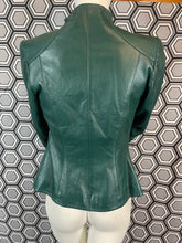 Charger l'image dans la galerie, Veste vintage en cuir Thierry Mugler taille 38