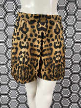 Charger l'image dans la galerie, Short léopard Giambattista Valli taille 36