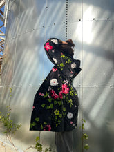 Charger l'image dans la galerie, Incroyable manteau kenzo en velours taille 36