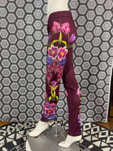 Charger l'image dans la galerie, Incroyable pantalon strass Gai Mattiolo taille 38