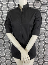 Charger l'image dans la galerie, Chemise noire Dolce & Gabbana taille 36