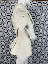 Charger l'image dans la galerie, Veste emblématique Alexander McQueen taille 40