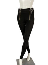 Charger l'image dans la galerie, Pantalon Givenchy empiècement cuir taille 36