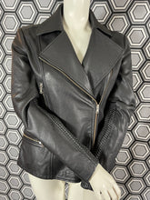 Charger l'image dans la galerie, Veste en cuir noire Paul Smith taille 38