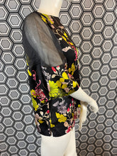 Charger l'image dans la galerie, Haut Jean Paul Gaultier taille 38