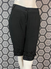 Charger l'image dans la galerie, Bermuda Red Valentino brodé de perles taille 38