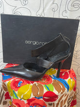 Charger l'image dans la galerie, Escarpins Sergio Rossi pointure 36,5