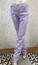 Charger l'image dans la galerie, Pantalon mauve Versace taille 38