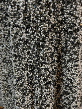 Charger l'image dans la galerie, Superbe robe en perles taille 36 tenue d’opéra