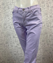 Charger l'image dans la galerie, Pantalon mauve Versace taille 38