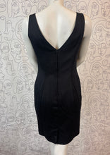 Charger l'image dans la galerie, Robe noire Christian Dior taille 36