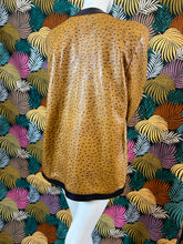 Charger l'image dans la galerie, Manteau en cuir d’autruche taille 40/42